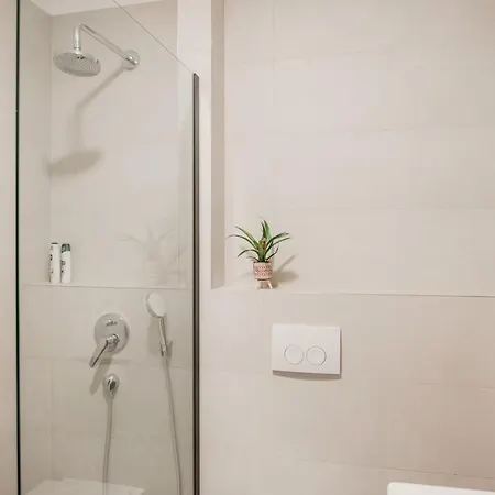 Cozy Gala Apartament